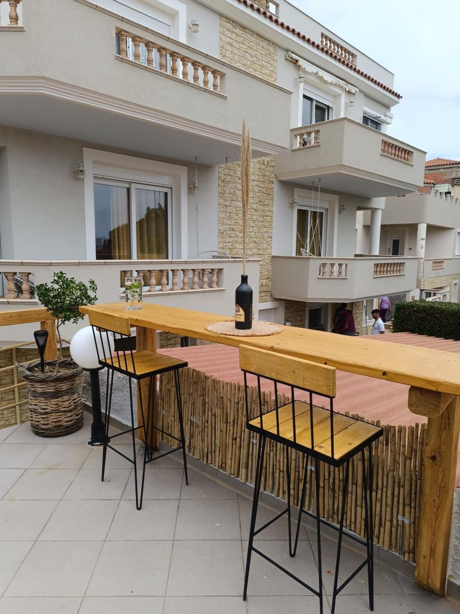 Prince Apartments Βολισσός Εξωτερικό φωτογραφία