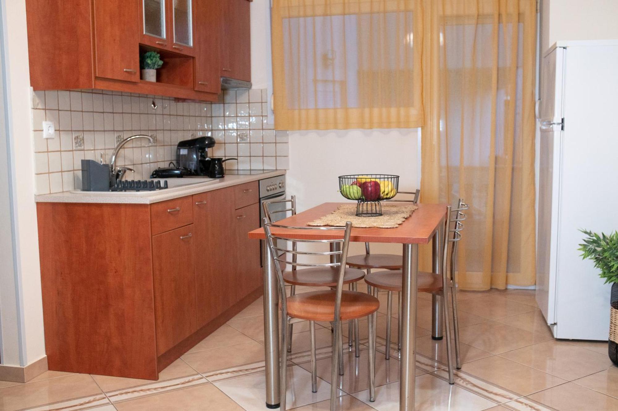 Prince Apartments Βολισσός Δωμάτιο φωτογραφία