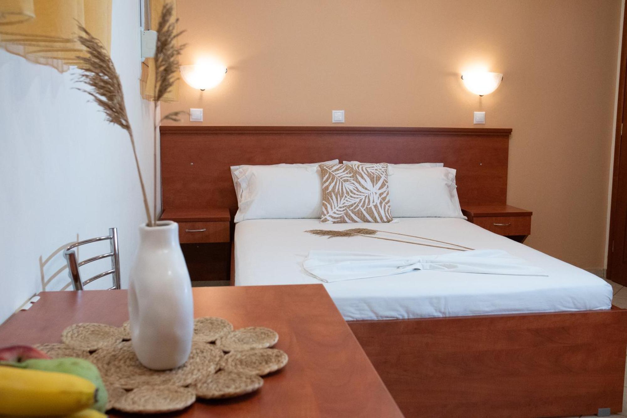 Prince Apartments Βολισσός Δωμάτιο φωτογραφία