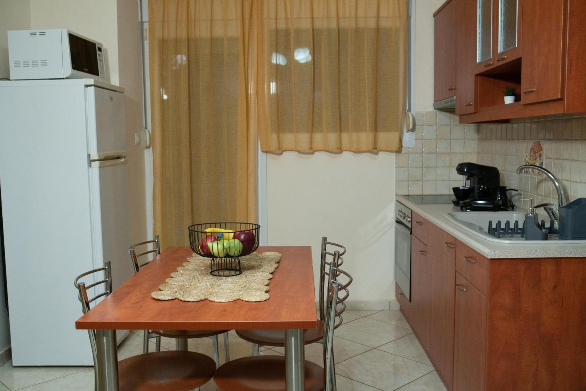 Prince Apartments Βολισσός Δωμάτιο φωτογραφία