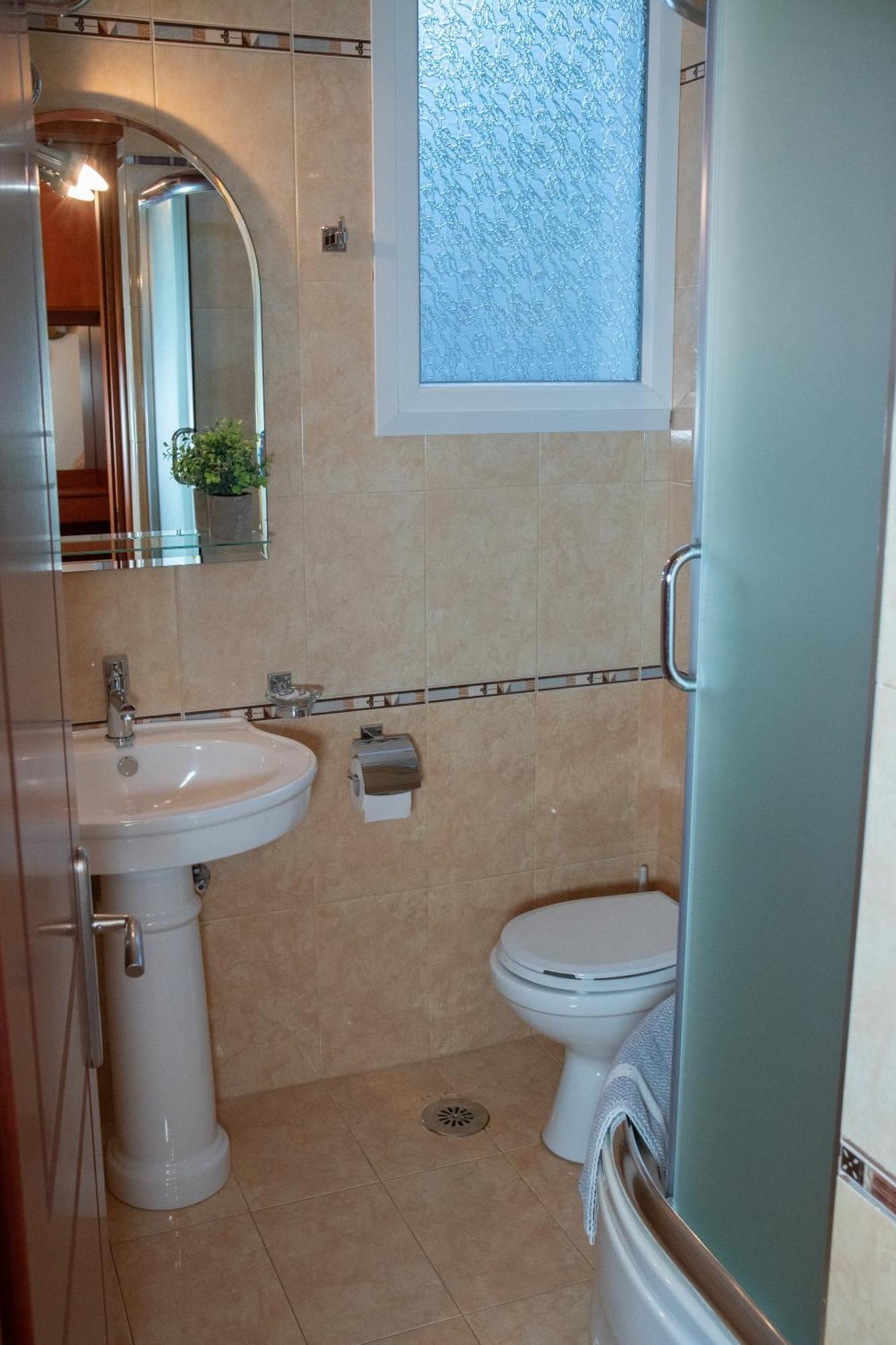 Prince Apartments Βολισσός Εξωτερικό φωτογραφία
